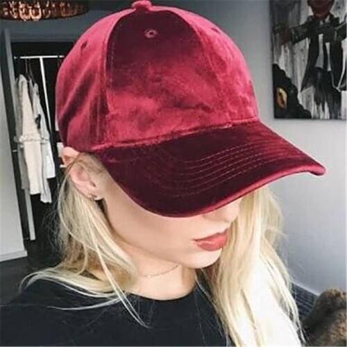 Casual Velvet Lady Cap Fashion Nylon Fastener Tape Adjustable Baseball Caps 2020 Spring Hot Selling Solid Color Breathable Hat