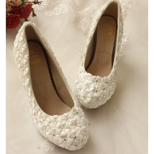 Plus size 34-42 full lace wedding shoes woman ivory color handmade sweet brides pumps shoes round toes low high heels lace shoes