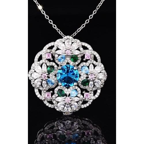 New Luxury Flower Pendant Necklace Full Inlay Dazzling Zircon Hollow Geometry Jewelry For Women Wedding Engagement Fashion Chain