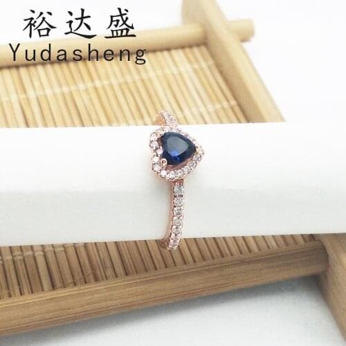 Rose Gold Sparkling Blue Elevated Heart Ring