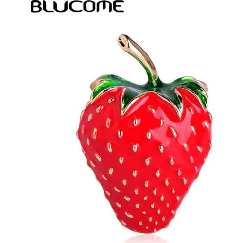 Blucome Fashion Fruit Strawberry Shape Brooch Red Enamel Plant Jewelry Pins Women Girls Bag Hat Scarf Buckles Suit Accessories