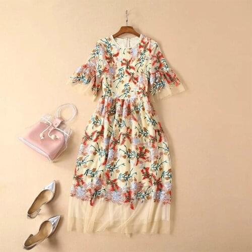 2021 Long Dress Spring Summer Dress Crew Neck Short Sleeve Embroidery Red Mesh Fashion Womens Clothes