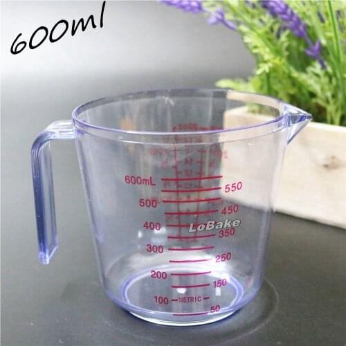 New arrivals 600ml round shape PC plastic measuring cups & mugs with handle for home kitchen cooking baking tools