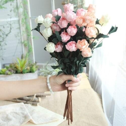6 Heads Bouquet Rose Decor Artificial Flower Home Decor Imitation Fake Flower for Garden Plant Desk Decor Hand-Holding Flower