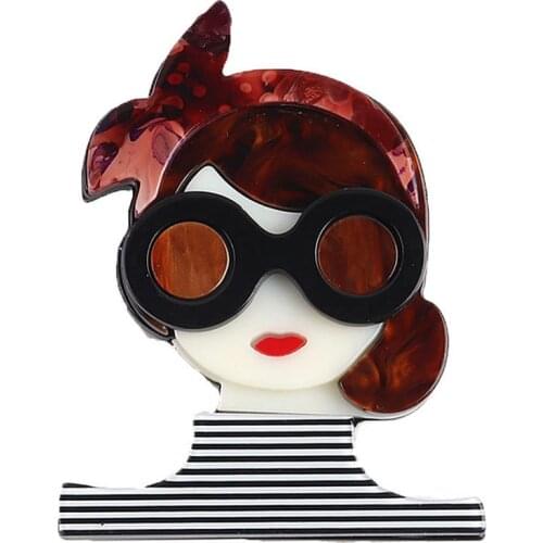 New Design Lovely Girl With Glasses Brooch For Women Big Acrylic Cartoon Big Resin Figure Brooches Pins Lapel Fashion Jewelry
