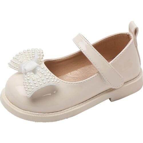 2021 New Childrens Soft Sole Pearl Bow Princess Shoes Black British Style Leather Shoes Girls Single Shoes Bow-knot Sweet Hot
