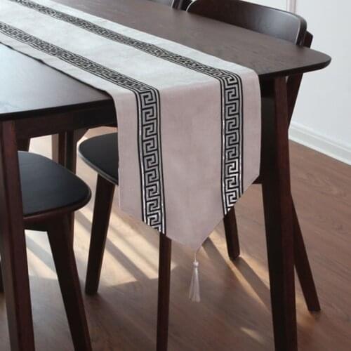 Modern Cream Table Runner for Dining Table Party Supplies Christmas Wedding Tablecloth Luxury Table Runner with Tassels 30x210