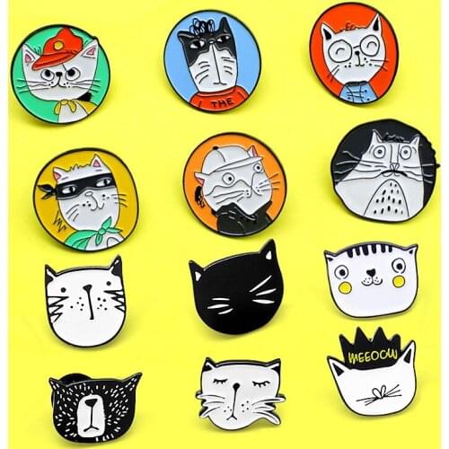 Cat Family Metal Enamel Brooch Fashion Simple Cool Pet Badge Cartoon Cute Lapel Backpack Jewelry Accessories Gift For Friends