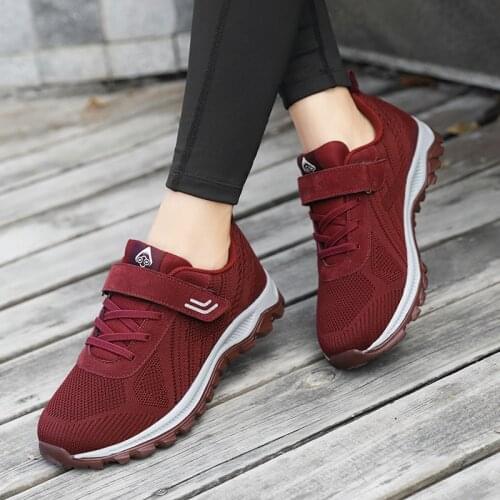 Unisex Soft Comfort Running shoes Women Light Casual Shoes Breathable Sneakers Classic Men Outdoor Jogging Sport Shoes