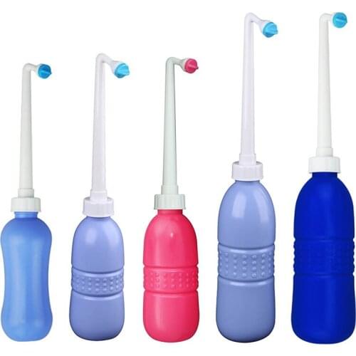Portable Sprayer Travel Bidet Bottle Personal HandHeld Bidet Spray Portable Shower Hemorrhoid Treatment Washing Spray Shower