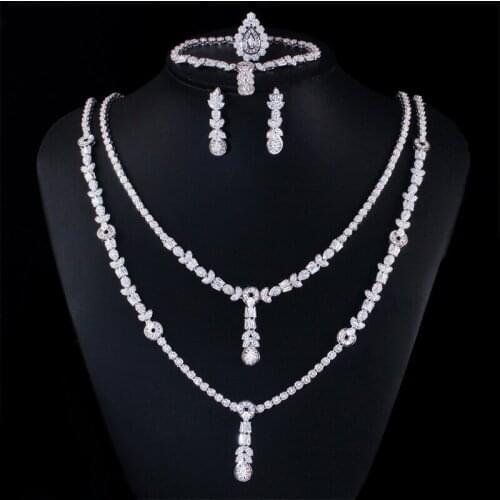 Luxury Necklace Earring Rings Bracelet Jewelry Sets Aesthetics Indian Bridal Wedding Banquet Large Pendants Womens Accessories