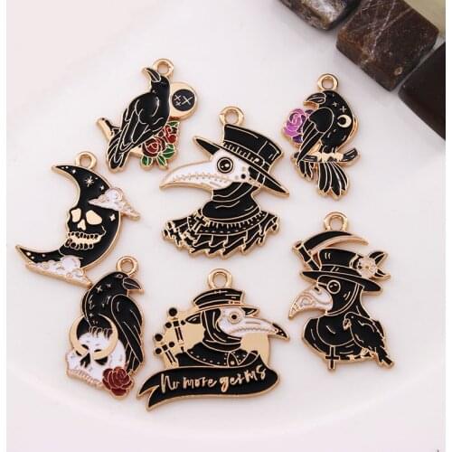 2021 Halloween Vintage Punk Crow Brooch Women Man Holiday Party Clothes Pin Accessories Dripping Oil Exaggerate Badge Wholesale