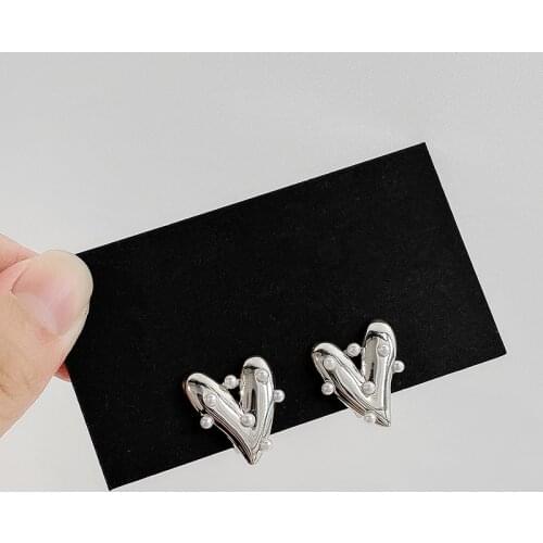 New Arrival Stud Earrings Heart Metal Women Classic Metal Love Earrings Peach Heart Simple Earrings Trendy Jewelry