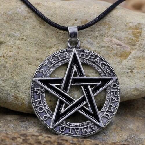 Mysterious Mens Retro Fashion Antique Hollow Five-Pointed Star Rune Pendant Necklace