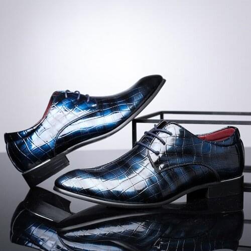 ERRFC Hot Selling Men Dress Shoes Pointed Toe Lace Up Print Pattern Leisure Trending Red Leather Shoes Man Plus Size 12 13 14