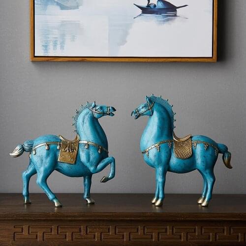 Home Decoration Accessories Modern Art Horse Decor Resin Statues Living Room Decorative Abstract Sculpture Office Desk Decor