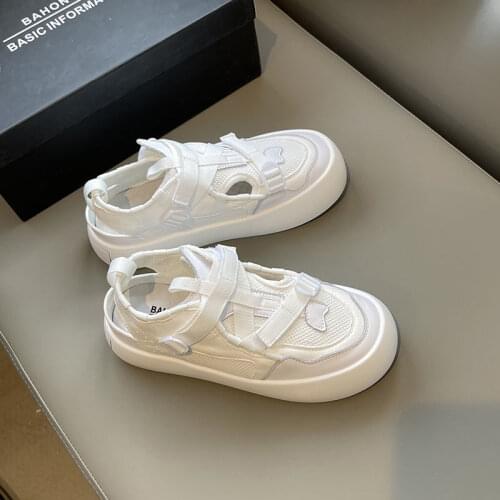 Mesh hollow leisure bread shoes womens 2021 new versatile lazy shoes thick soled Baotou sandals pink Lolita