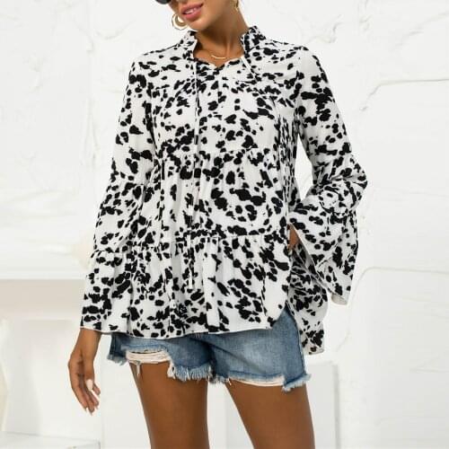 2021 Leopard Print V Neck Lace Up Flared Sleeve Shirt Tops Women Autumn Casual Loose Long Sleeve Ruffles Pullover Blouses Female