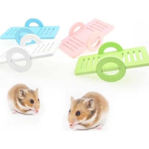 1Pc Mini Eco Board 13cm x 6.5cm x 5cm Mini Seesaw Pet Hamster Chinchilla Small Animal Exercise Chew Pet sports toy Non-Slip Toy