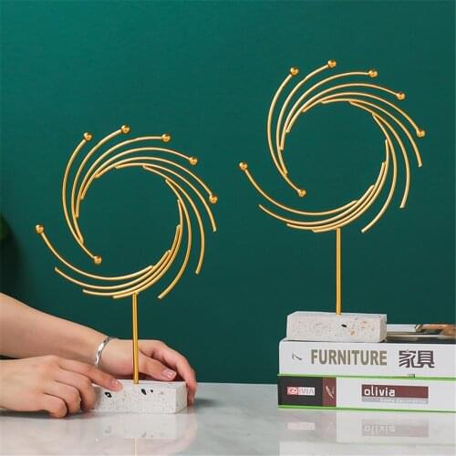 Golden Leaf Model Ornaments Ins Iron Art Metal Ginkgo Leaves Crafts Home Office Desktop Wine Cabinet Decor Sculpture Furnishing