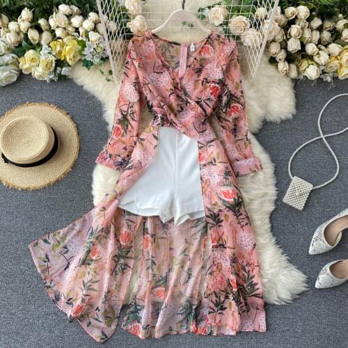 FTLZZ New Spring Summer Women Casual Floral Print Two Piece Set Long Sleeve Asymmetrical Chiffon Shirt and White Shorts