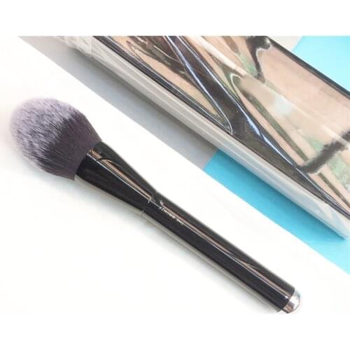 Bdbeauty The Bronze Bronzer Brush #12 - Large Head Powder Bronzer Brush - Beauty Makeup Blender Tool