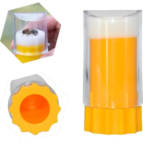 Economy Plastic Bee Queen Marking Beekeeping Catcher One-Handed Marker Bottle Plunger Plush For Beekeeper Tool Garden Suppiler