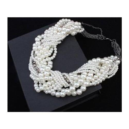 Necklace accessories womens short version Korean fashion multi-layer pearl clavicle neck chain exaggerated big spring necklace