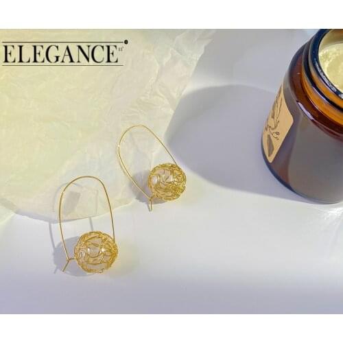 Elegance 2021 Fashion Long Braided Pendant Womens Earrings Gold Wire Hollow Wrapped Pearl Round Earrings