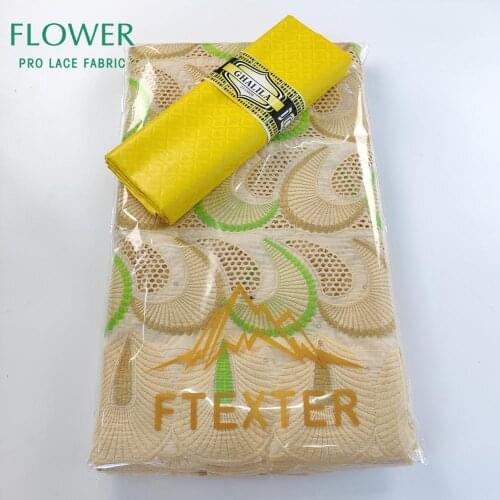 2020 New Design Afrian Swiss Voile Lace Fabric High Quality Bazin Riche Senegal For Guinea Elegant Lady Embroidery Dry Laces