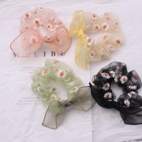 2020 Spring And Summer New Swear Retro Hair Ring Small Chrysanthemum Bow Bow Large Intestine Head Rope Hair Accessory