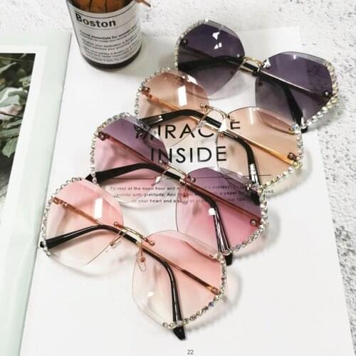 Oversized Rimless Sunglasses Women Famous Luxury Brand Design Sexy Diamond Square Sun Glasses For Female