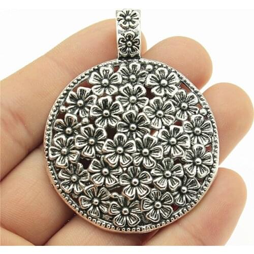 WYSIWYG 2pcs 58x45mm Bohemia Flower Pendants Charm Round Bohemia Style Big Flower Pendant For Necklace Making