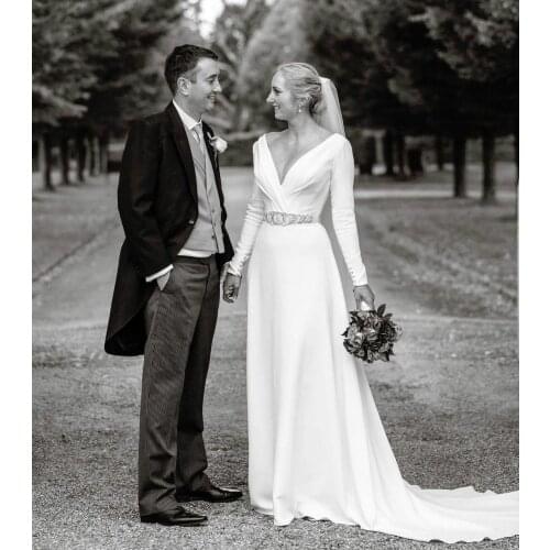 Long Satin Pleated V-Neck Wedding Dresses Mermaid Ivory Button Back Stretchy Satin Robes De Mariée Bridal Gown For Women