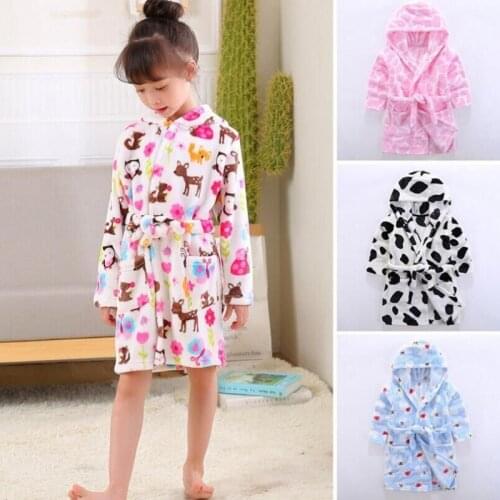Autumn Winter Baby Flannel Robe Bathrobes Kids Cartoon Sleepwear Hooded Baby Robes Boys Girls Pajamas Thickening Home Clothing