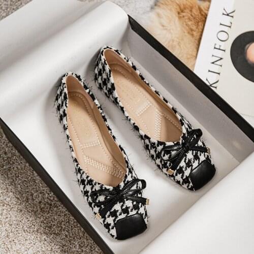 Flat Shoes Women New Spring Autumn Square Toe Casual Plaid Soft Flat Womens Ladies Shoes Womens Female Shoes Large Size 35-43