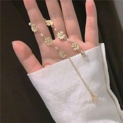 Korean Style Sweet Daisy Flowers Bracelets Personality Exquisite Flowers Bracelet Bangles Couple Wedding Party Statement Jewelry
