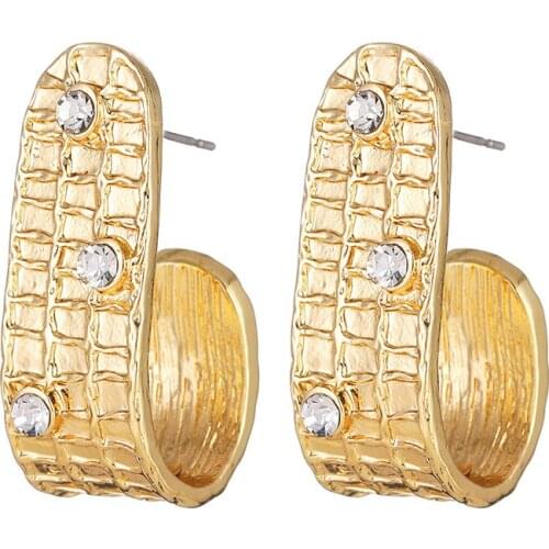 ORNAPEADIA Stud Earrings