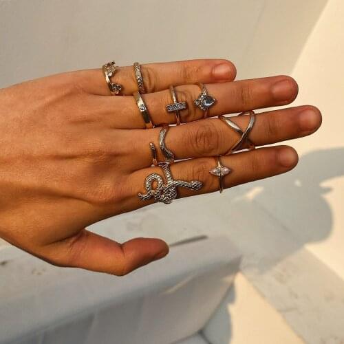 Youvani 9pcs Gothic Punk Snake Ring Set For Women Fashion Gold Crystal Geometric Finger Rings Boho Vintage Wedding Jewelry 0328