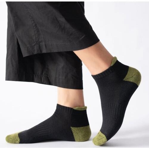 2020 New Autumn winter Mens Short Socks 5 Pairs High Quality Breathable Warm Socks Thickened Warm Sports Terry Socks Sox