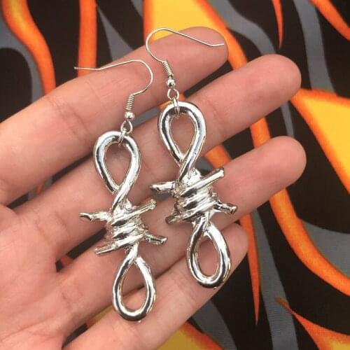 Punk Thorns Safety Pin Dangle Earring Metal Chain Safety Spur Duty Padlock Flame Link Chain Earring Hiphop Rock Jewelry for Men