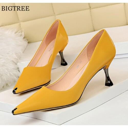 Women Metal Pointed Toe High Heels Shoes Elegant OL Ladies Work Slip on Pumps Woman Stiletto Spring Girls Party Shoes Yellow 6CM