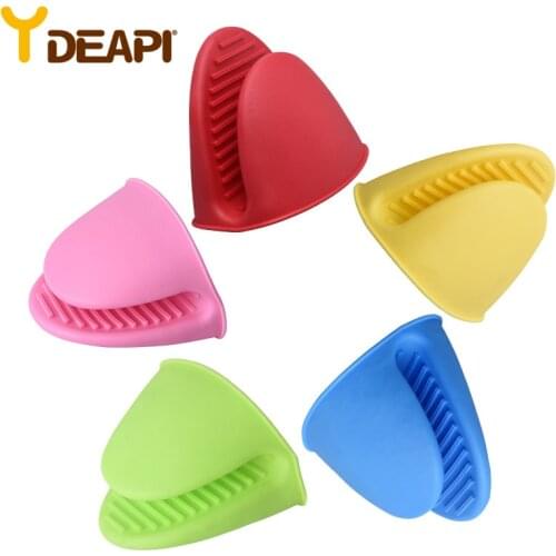 Ydeapi Aprons And Potholders