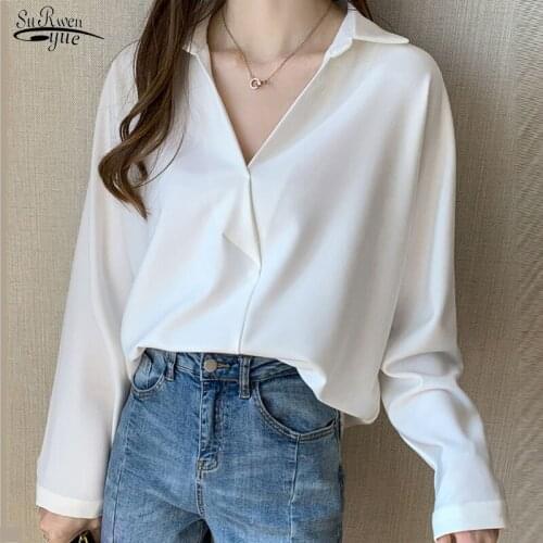 Blusas 2020 Autumn New Korean Loose Long Sleeve V-neck White Shirts Women Office Lady Solid White Blouses Fashion Tops 10511