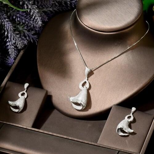 HIBRIDE Classic 2pcs Earrings and Necklace Jewelry Set Geometric Design Women Bridal Wedding Jewelry conjuntos de mujer N-1889