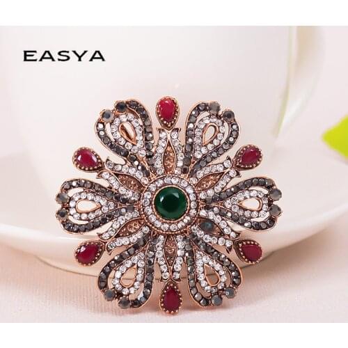 New Flower Brooch Rhinestone Fireworks Broach For Women Wedding Boutonnieres Groom Flower Brooch 2021