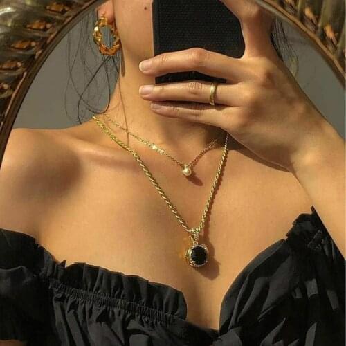 ALYXUY Necklaces