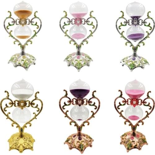New Arrivals 30 Minutes Retro Style Heart Shaped Metal Hourglass Sand Timer Sandglass for Home Decoration Gift Education Toy