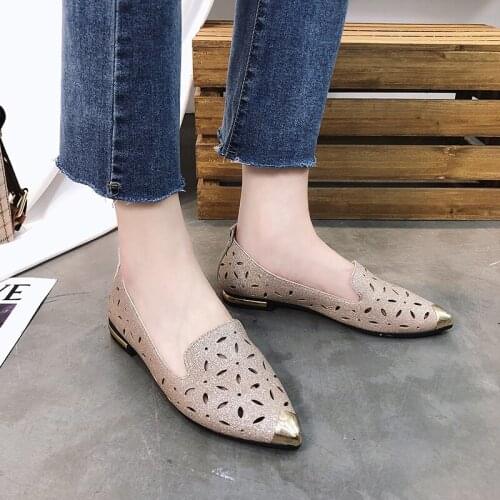 2020 Designer New Woman Flat Shoes Elegant Comfortable Lady Fashion Stylish Comfortable Hollow Wild Women Soft Shoes W38-82