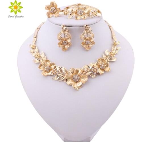 Dubai Gold color Flower Shape Jewelry Sets Women Fashion Crystal Necklace Bracelets Earrings Ring Set Wedding Bride Sets